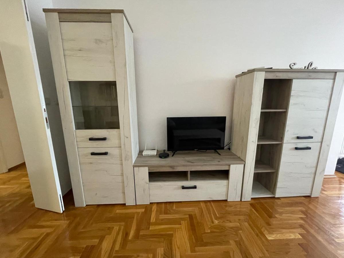 Apartman City Center 4-Setaliste 普里耶多尔 外观 照片