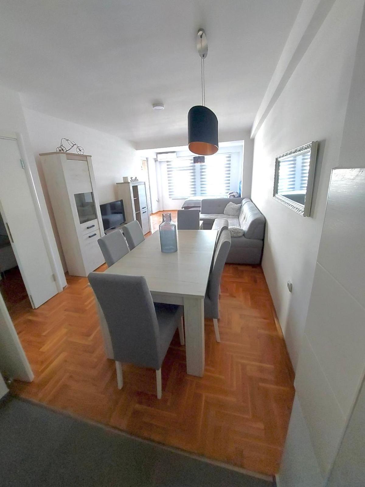 Apartman City Center 4-Setaliste 普里耶多尔 外观 照片